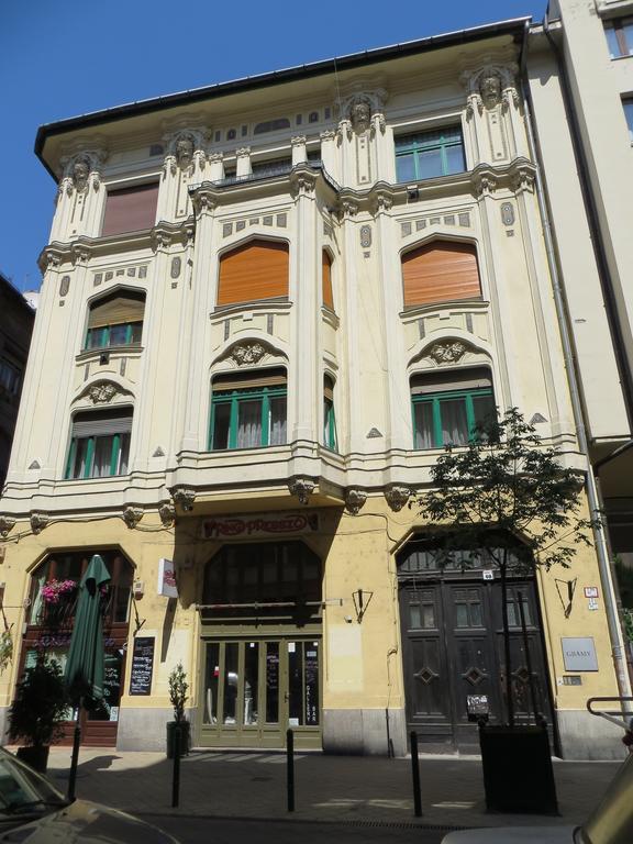 Apartament Raday Street